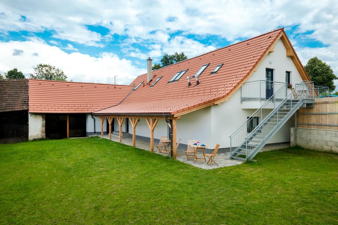 Apartmany Jedovary Trhové Sviny 외부 사진